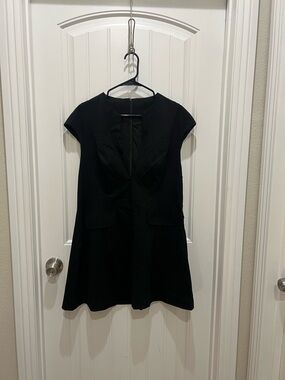 Black Women's Cap-Sleeve Fit & Flare Dress